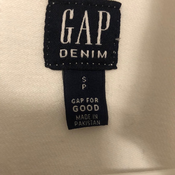 Gap white jean jacket - Picture 2 of 3
